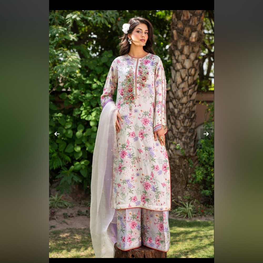 Brand new Zainab Salman Floral Embroidered Suit with Dupatta
